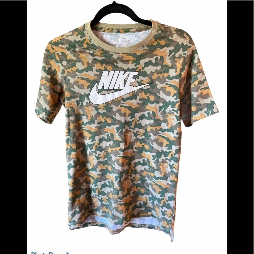 Nike Tee, Athletic Cut